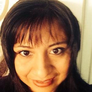 Meet your Posher, Yuliana